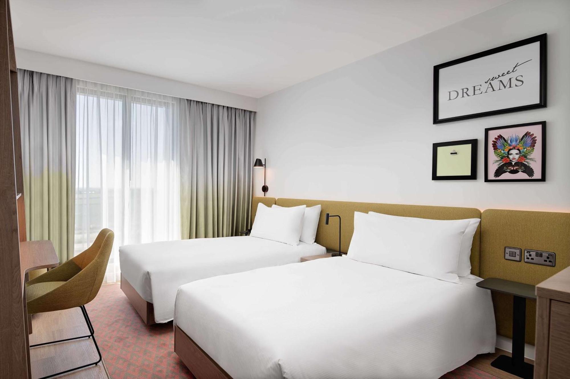 Hampton By Hilton High Wycombe Hotel Luaran gambar