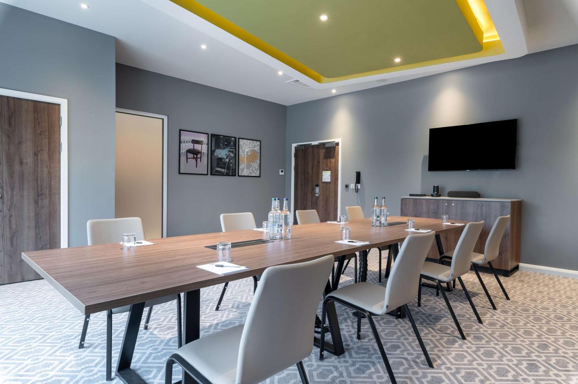 Hampton By Hilton High Wycombe Hotel Luaran gambar
